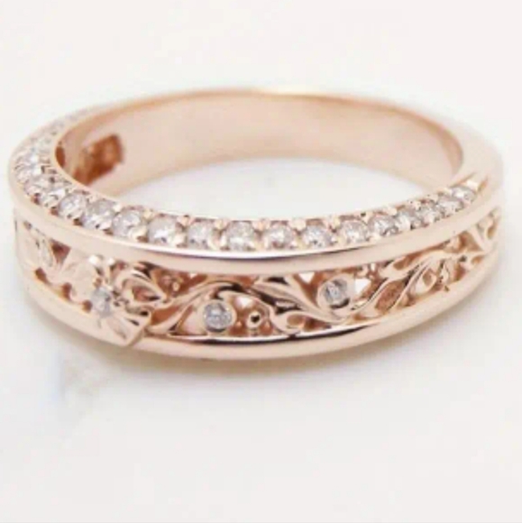 REAL STUNNER!! - Picture 3 of 5